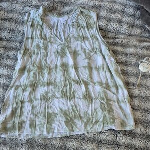 Time and Tru 🖤 Light Green Tie-Dye Tank Top (625)